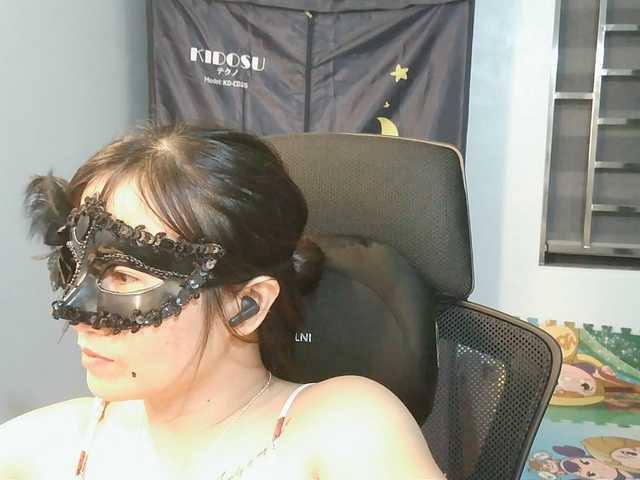 girl30slutty's BongaCams show and profile