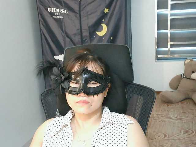 girl30slutty live webcam show