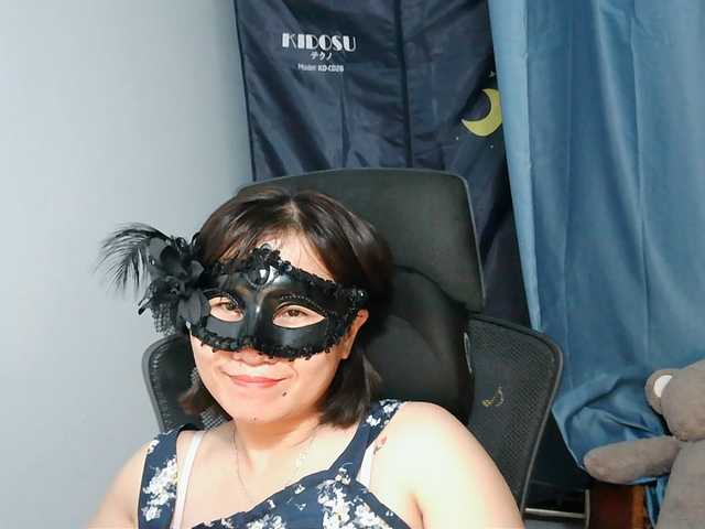 girl30slutty — live female cam