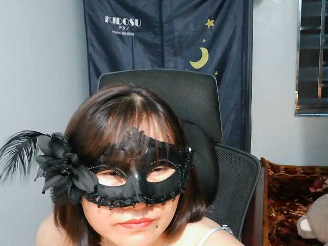girl30slutty live cam on BongaCams