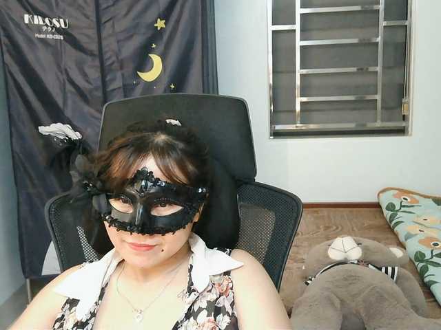 girl30slutty live webcam show
