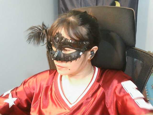 girl30slutty's BongaCams show and profile