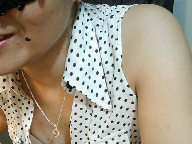 girl30slutty's BongaCams show and profile