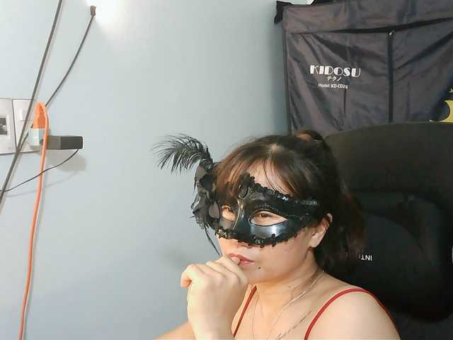 girl30slutty live cam on BongaCams