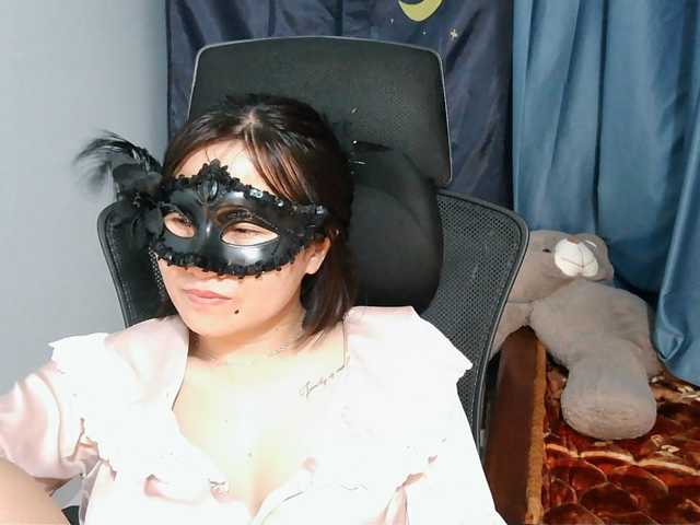 girl30slutty live cam preview