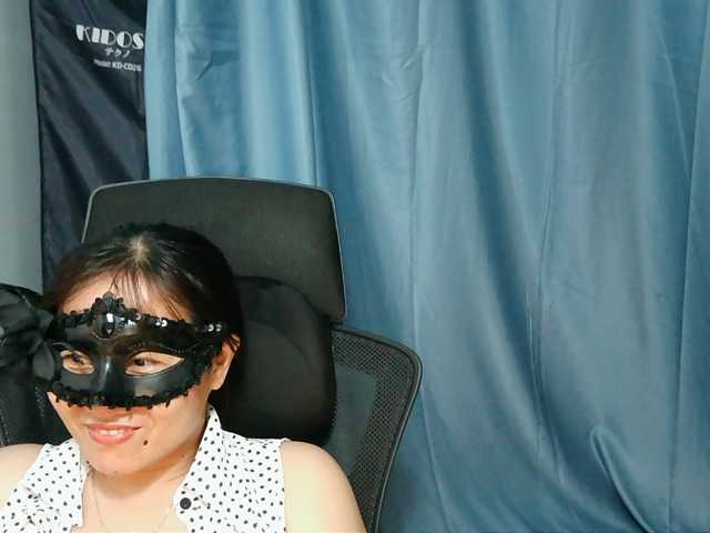 girl30slutty live cam on BongaCams