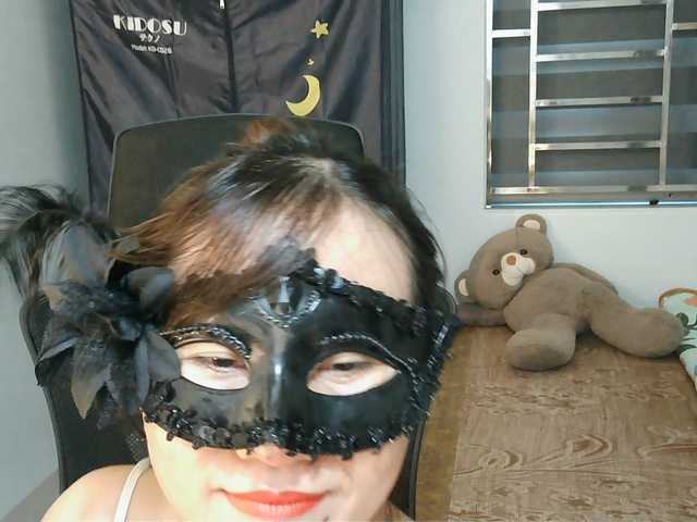 girl30slutty live cam on BongaCams
