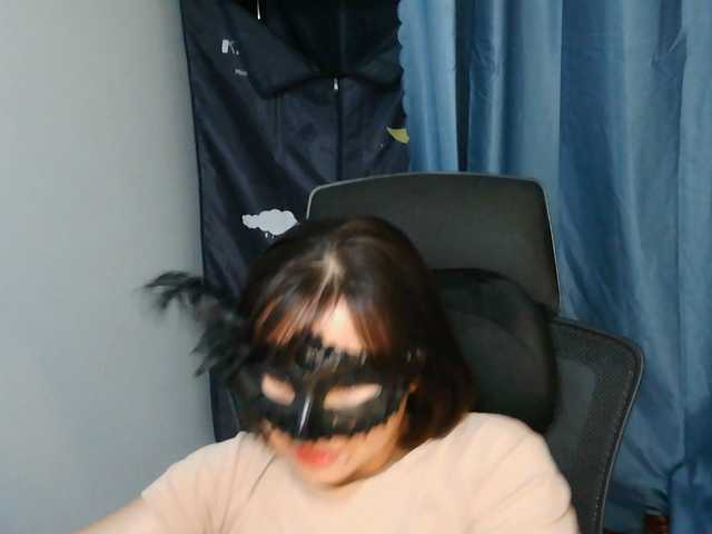 girl30slutty live cam on BongaCams