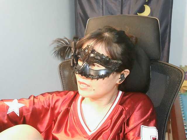 girl30slutty's BongaCams show and profile