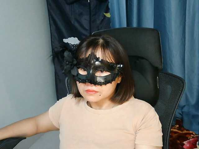 girl30slutty live cam on BongaCams