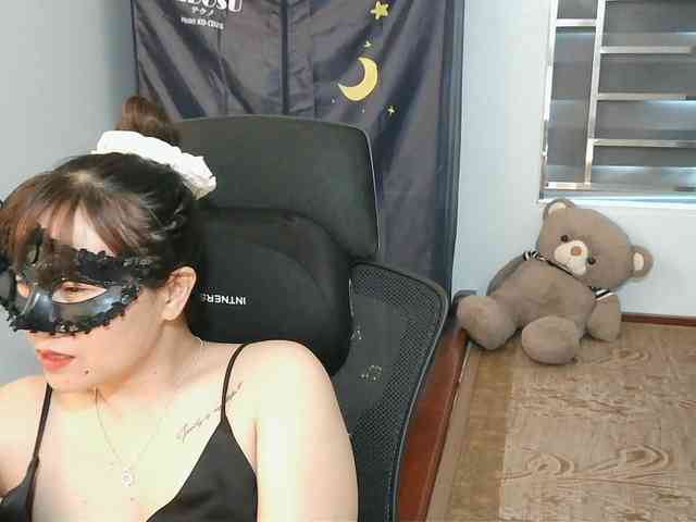 girl30slutty webcam