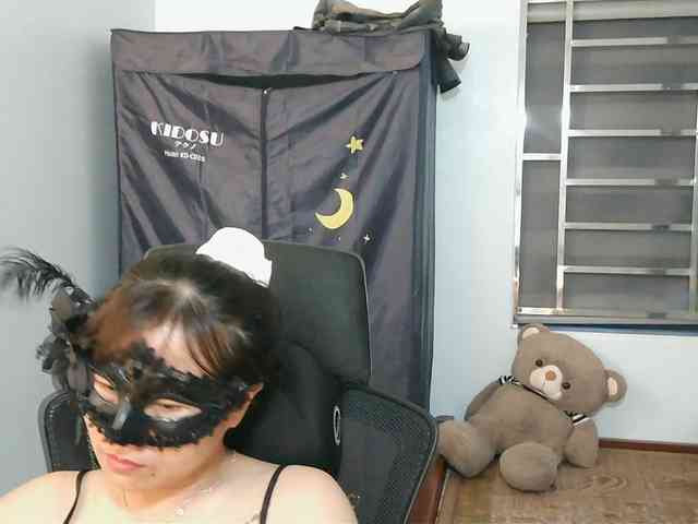 girl30slutty webcam