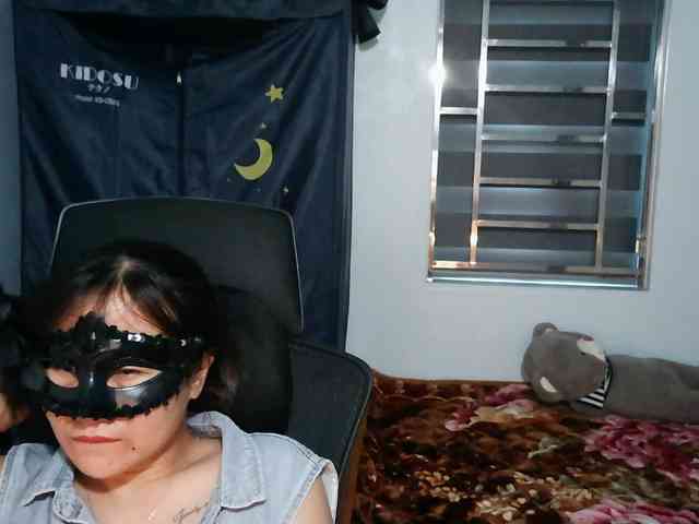 girl30slutty webcam