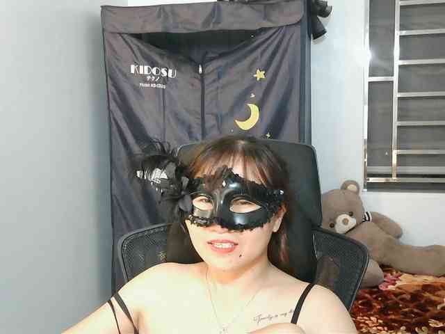 girl30slutty webcam