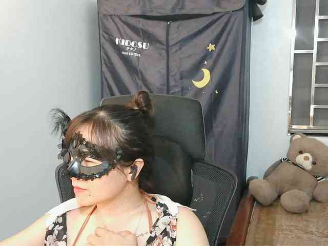 girl30slutty webcam