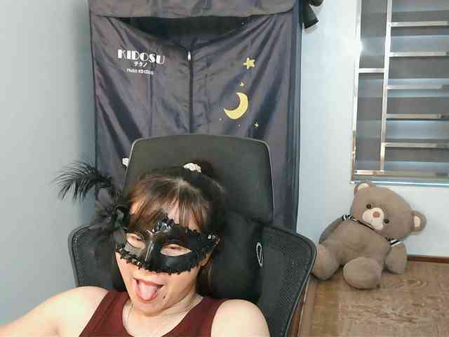 girl30slutty webcam