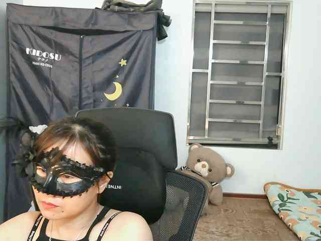 girl30slutty webcam