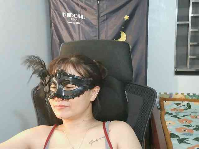 girl30slutty webcam
