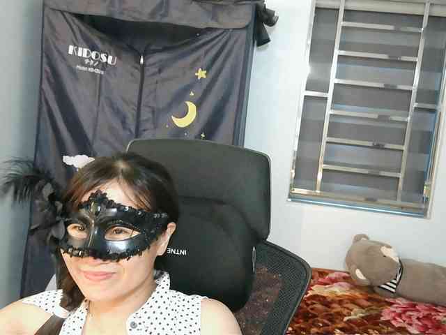girl30slutty webcam