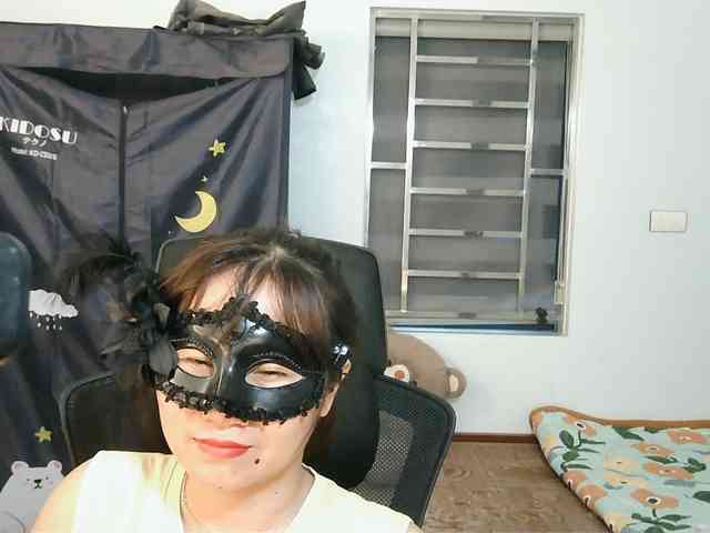 girl30slutty webcam