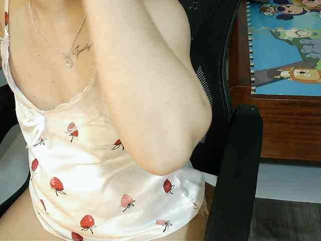 モデル: girl30slutty
