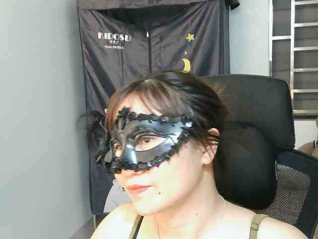 girl30slutty webcam