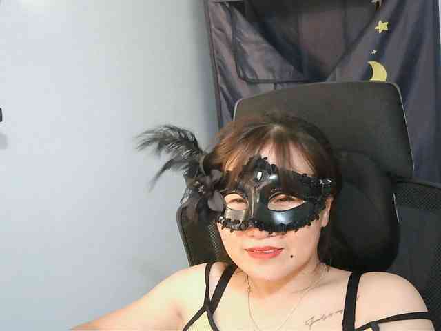 girl30slutty webcam