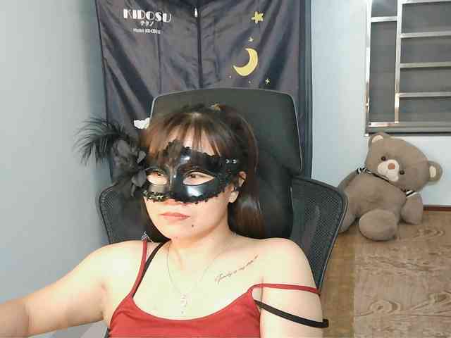 girl30slutty webcam
