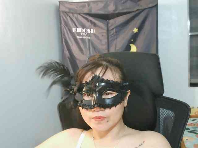 girl30slutty webcam
