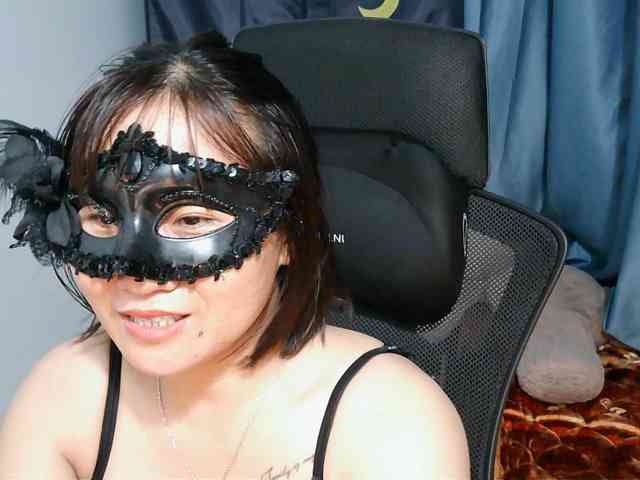girl30slutty webcam