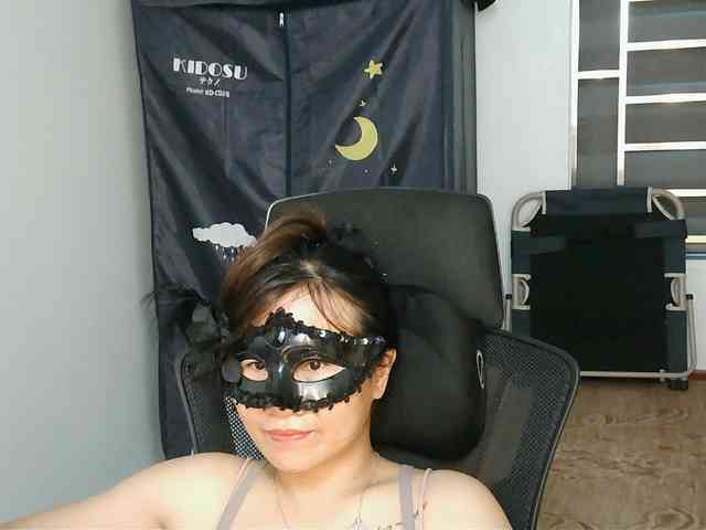 girl30slutty webcam