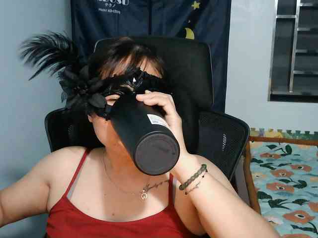 girl30slutty webcam