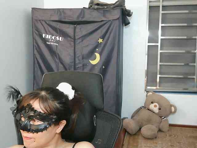 girl30slutty webcam