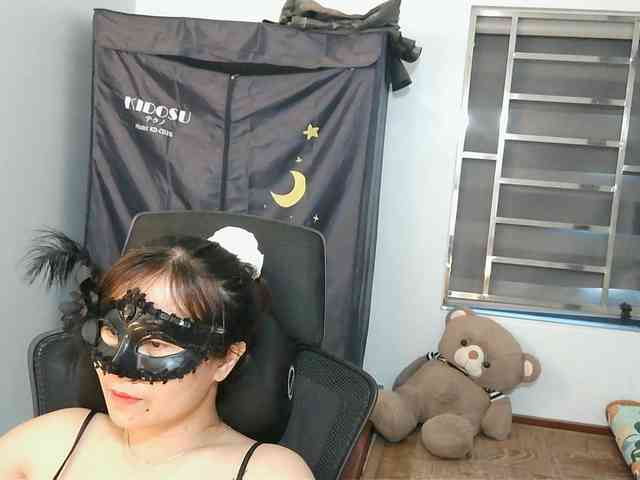 girl30slutty webcam
