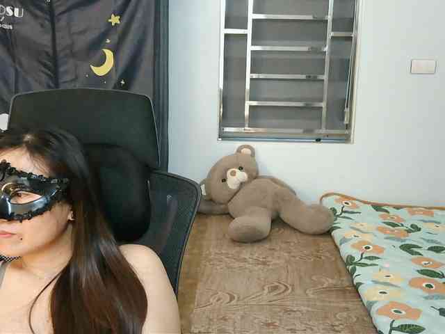 girl30slutty webcam