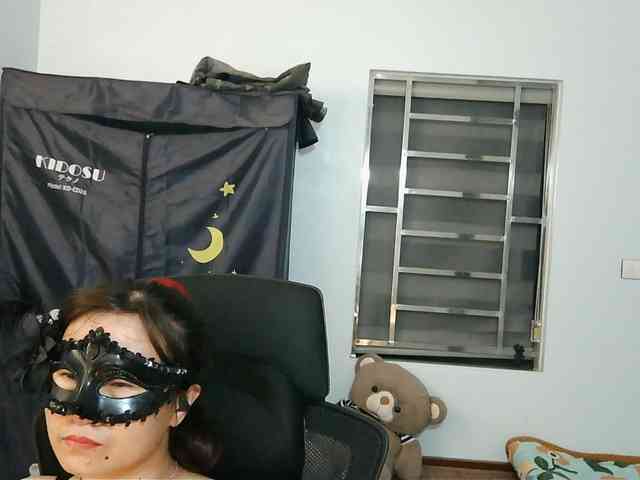 girl30slutty webcam
