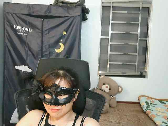 girl30slutty webcam
