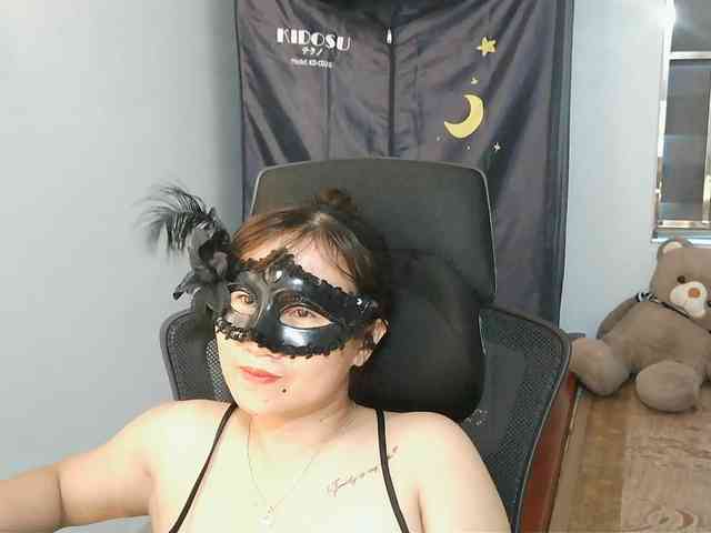 girl30slutty webcam