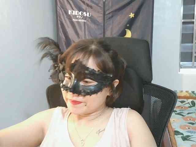 girl30slutty webcam