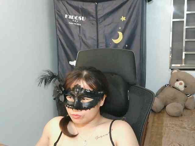 girl30slutty webcam