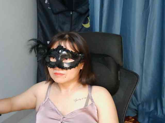girl30slutty webcam