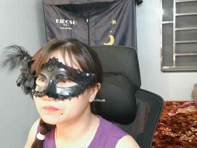 girl30slutty webcam