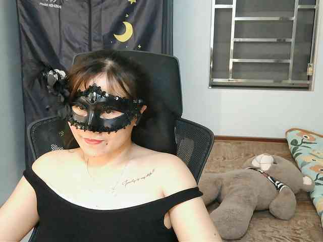 girl30slutty webcam