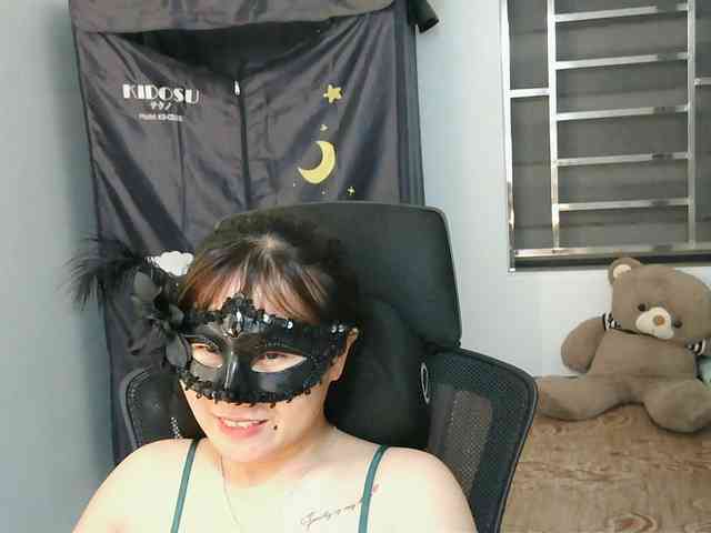 girl30slutty webcam