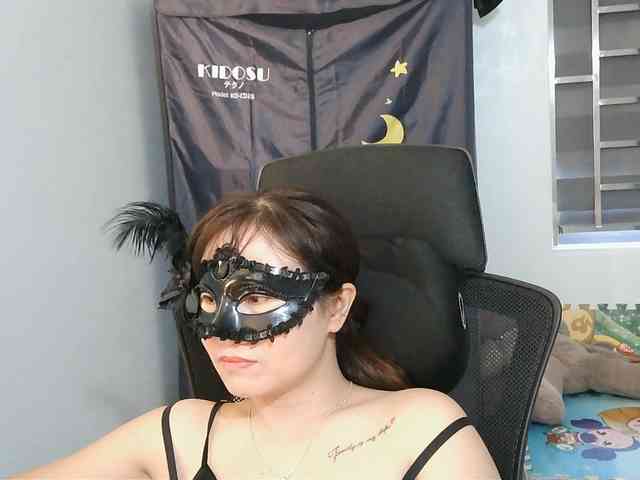 girl30slutty webcam