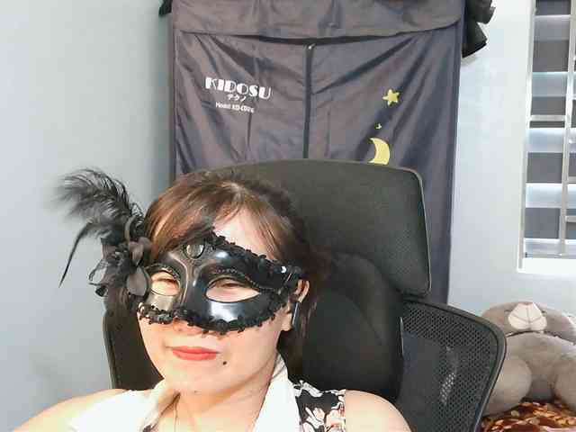 girl30slutty webcam