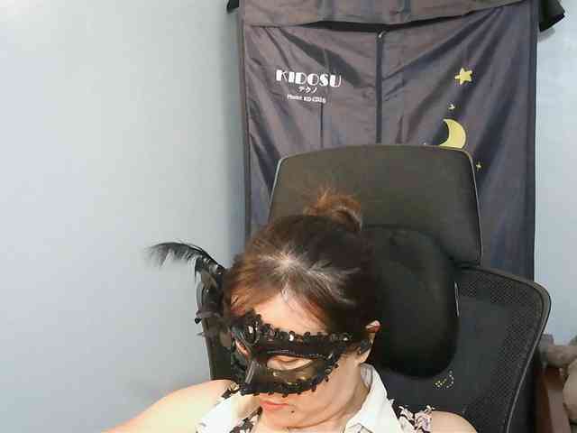 girl30slutty webcam