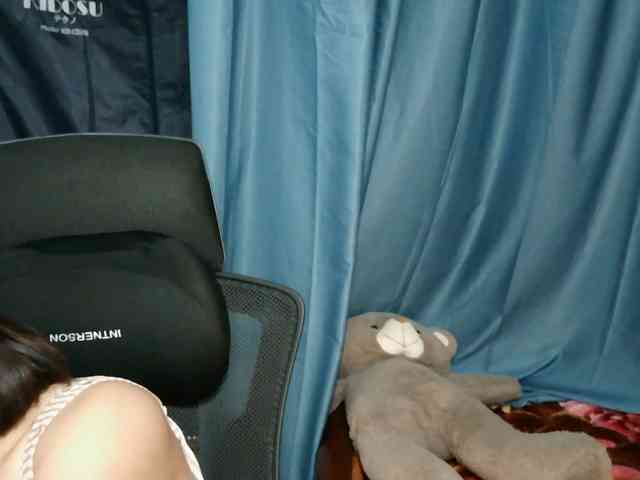girl30slutty webcam