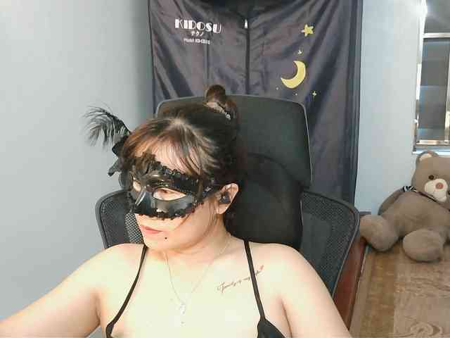 girl30slutty webcam