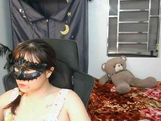 girl30slutty webcam
